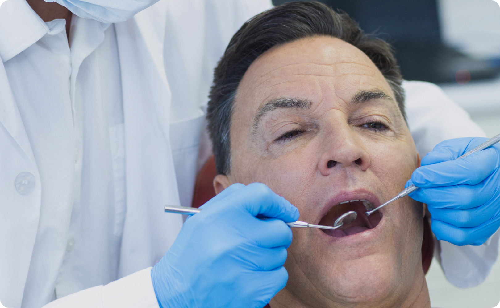Full mouth dental reconstruction and comprehensive smile restoration planning